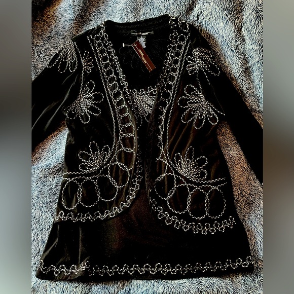 Black tunic top - Picture 1 of 11